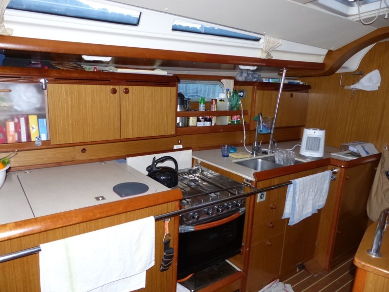 Sun Odyssey 49 -22.jpg